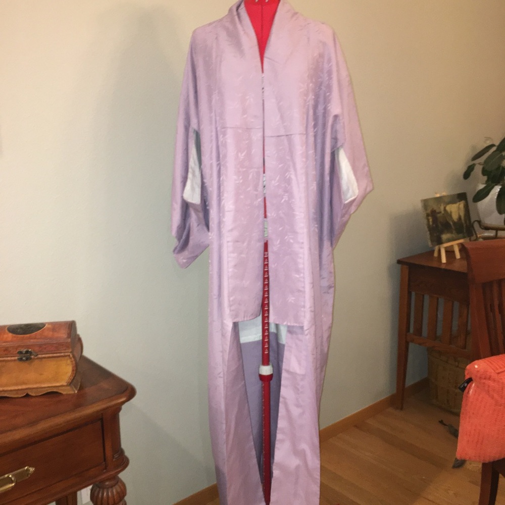 Authentic Lavender Kimono One Size Fits Most. in Great Condition.